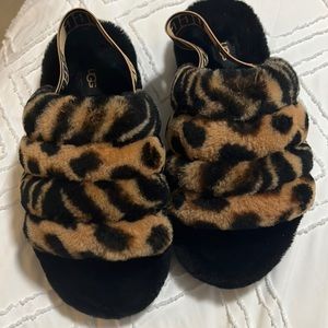 UGG Fluff Yeah Slides Cheetah print